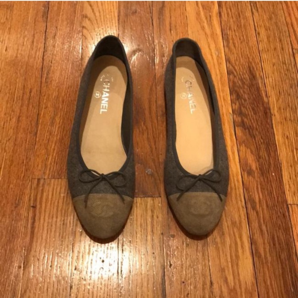 **SOLD** CHANEL Ballerinas SZ 41.5 - Picture 2 of 7